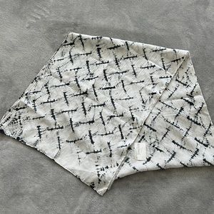 Eileen Fisher silk scarf